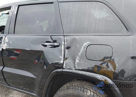 2020 Jeep Grand Cherokee Altitude 4X4 z USA, uszkodzony, nr VIN 1C4RJFAG8LC328286